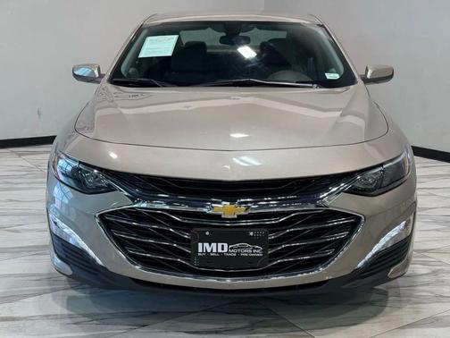 2022 Chevrolet Malibu FWD LT