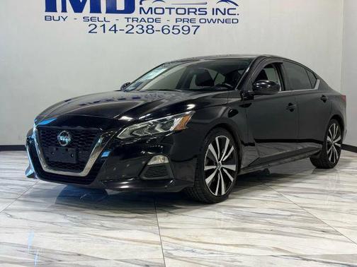 2020 Nissan Altima SR FWD