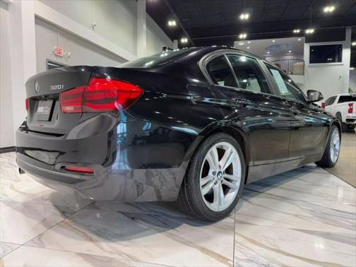 2018 BMW 320 i