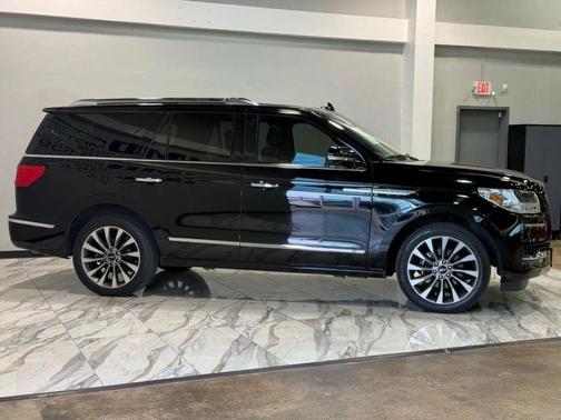 2018 Lincoln Navigator Select