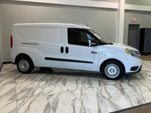 Bright White 2022 RAM ProMaster City Tradesman