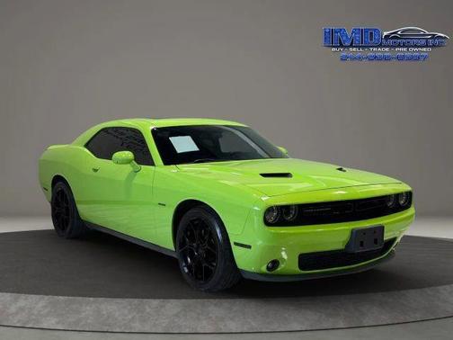 Sublime Pearl Coat 2015 Dodge Challenger R/T Plus