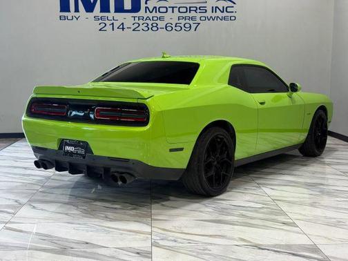 2015 Dodge Challenger R/T Plus