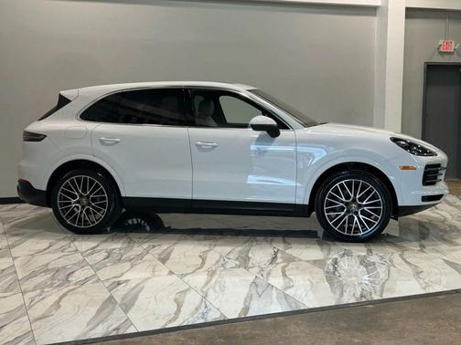 2019 Porsche Cayenne Cayenne