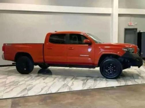 2016 Toyota Tacoma SR5