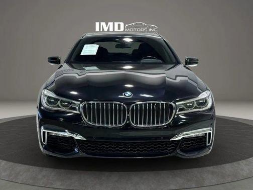 Black Sapphire Metallic 2017 BMW 750 i xDrive