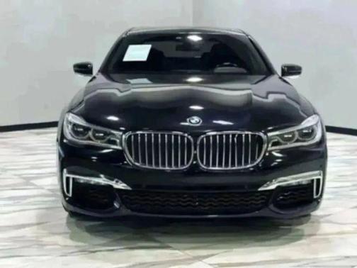 2017 BMW 750 i xDrive