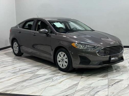 2019 Ford Fusion S
