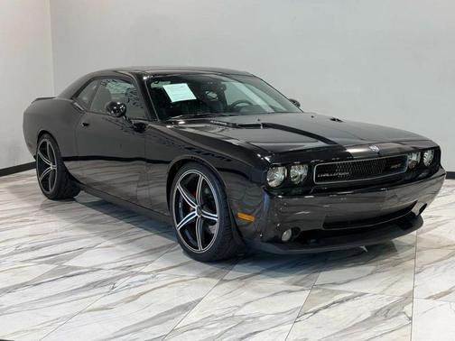 2008 Dodge Challenger SRT8