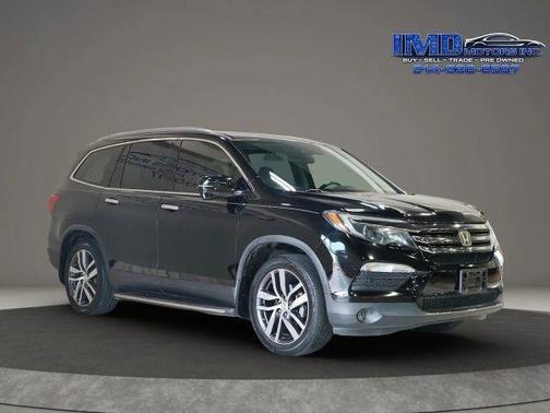 Crystal Black Pearl 2017 Honda Pilot Touring