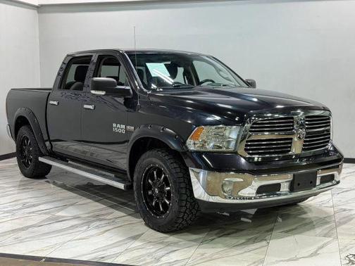 Brilliant Black Crystal Pearlcoat 2015 RAM 1500 Lone Star
