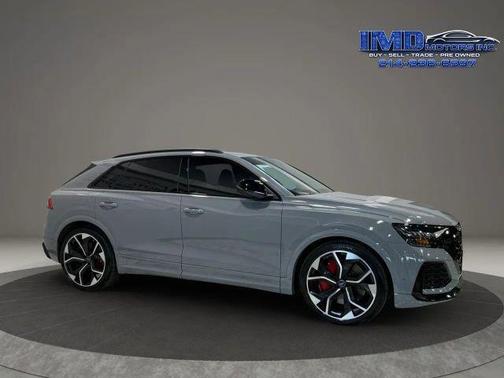 Nardo Gray 2024 Audi RS Q8 4.0T