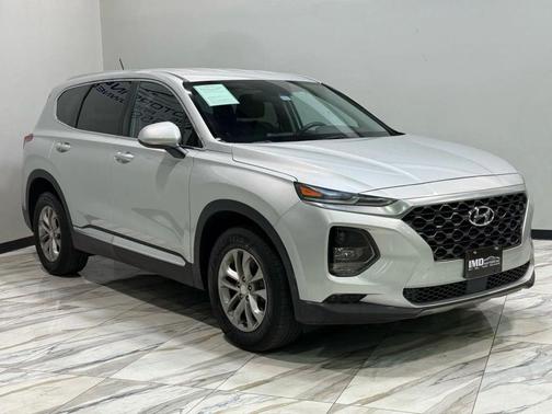 2020 Hyundai SANTA FE SE 2.4