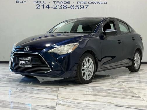 2016 Scion iA Base (M6)