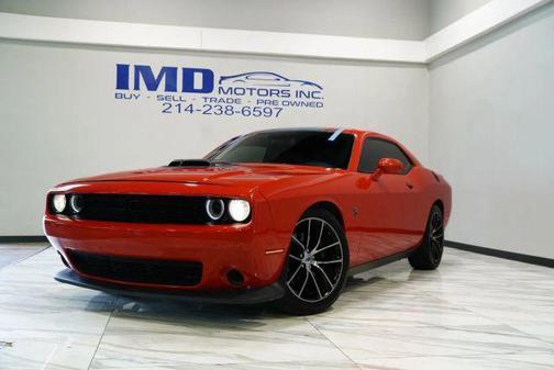 Go Mango 2017 Dodge Challenger R/T 392