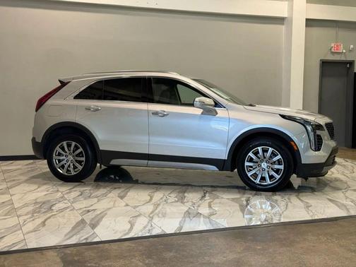 2021 Cadillac XT4 Premium Luxury