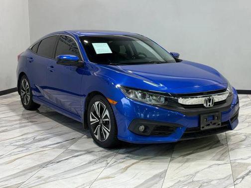 Aegean Blue Metallic 2017 Honda Civic EX-L