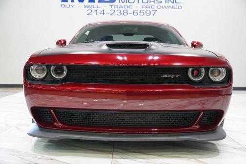 Octane Red Pearlcoat 2017 Dodge Challenger SRT Hellcat