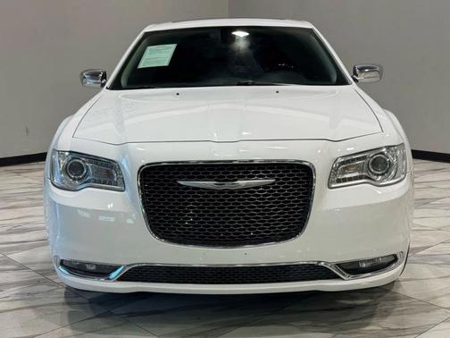 2020 Chrysler 300 Limited
