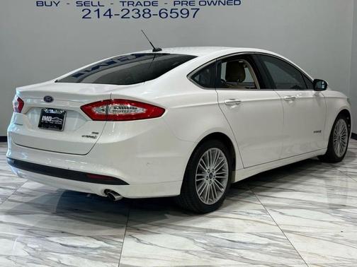2014 Ford Fusion Hybrid SE