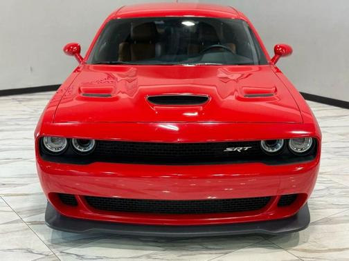 2015 Dodge Challenger SRT Hellcat