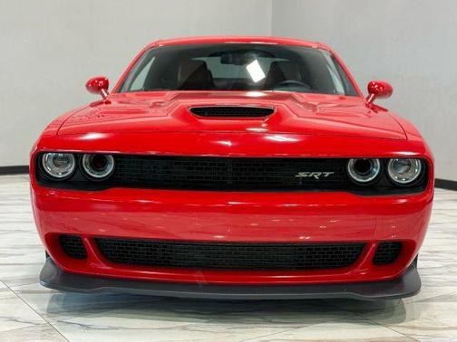 2015 Dodge Challenger SRT Hellcat