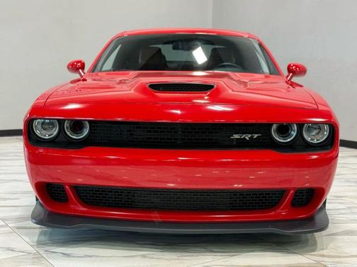 2015 Dodge Challenger SRT Hellcat