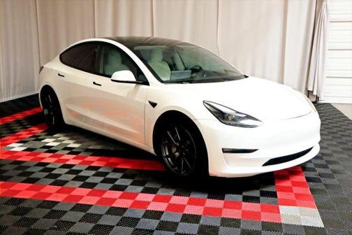 White 2021 Tesla Model 3 Long Range