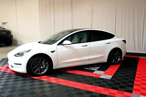 White 2021 Tesla Model 3 Long Range