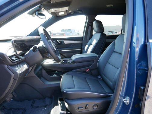 2025 Buick Enclave Preferred FWD