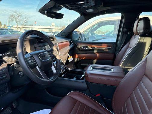2024 GMC Yukon XL Denali Ultimate