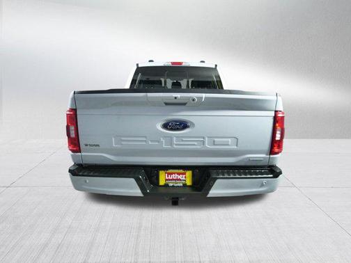 SPACE WHITE MET 2022 Ford F-150 XLT