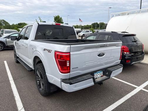 SPACE WHITE MET 2022 Ford F-150 XLT