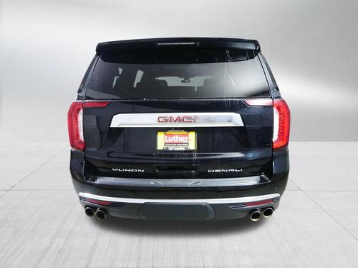 Onyx Black 2022 GMC Yukon XL Denali