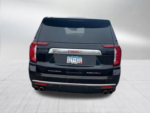 Onyx Black 2022 GMC Yukon XL Denali