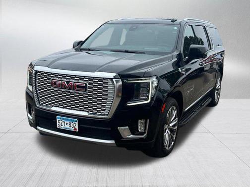 Onyx Black 2022 GMC Yukon XL Denali