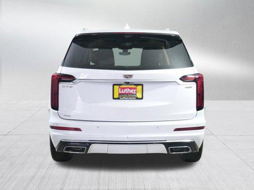 2022 Cadillac XT6 Premium Luxury AWD