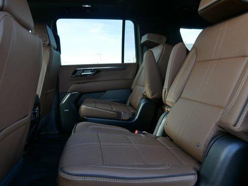 2026 Chevrolet Suburban High Country, 4WD