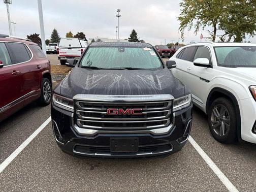 2022 GMC Acadia AWD AT4
