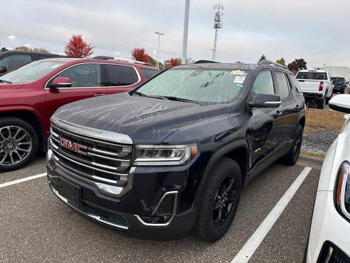 2022 GMC Acadia AWD AT4