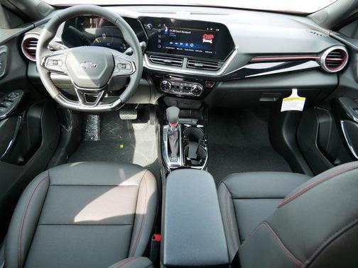 2025 Chevrolet Trax FWD 2RS