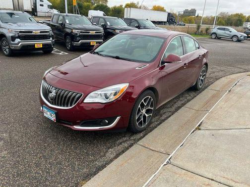 2017 Buick Regal Turbo Sport Touring