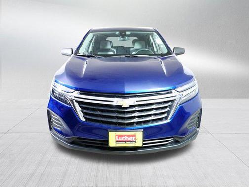 Blue Glow Metallic 2022 Chevrolet Equinox LS