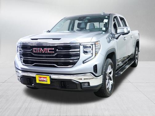 Sterling Metallic 2024 GMC Sierra 1500 SLT