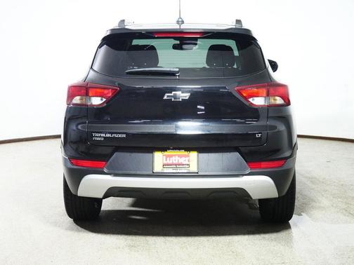 Mosaic Black Metallic 2023 Chevrolet Trailblazer LT