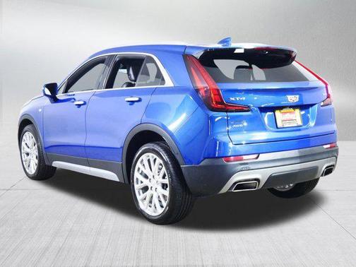 2021 Cadillac XT4 Premium Luxury