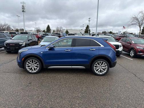 2021 Cadillac XT4 Premium Luxury