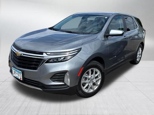 Sterling Gray Metallic 2024 Chevrolet Equinox 1LT