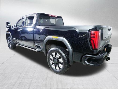 2024 GMC Sierra 3500 Denali