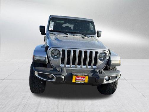 Billet Silver Metallic Clearcoat 2020 Jeep Gladiator Overland